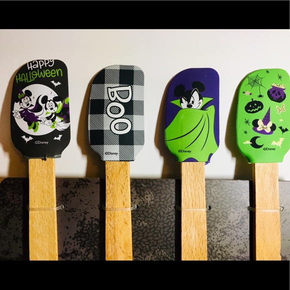 4 Halloween Disney Green Purple Kitchen Spatulas - Picture 2 of 9